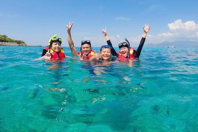 6-Day Central Vietnam Itinerary: Stunning Highlights for 2026-27 - Hue by way of Hai Van Pass: history sites plus a scenic drive day