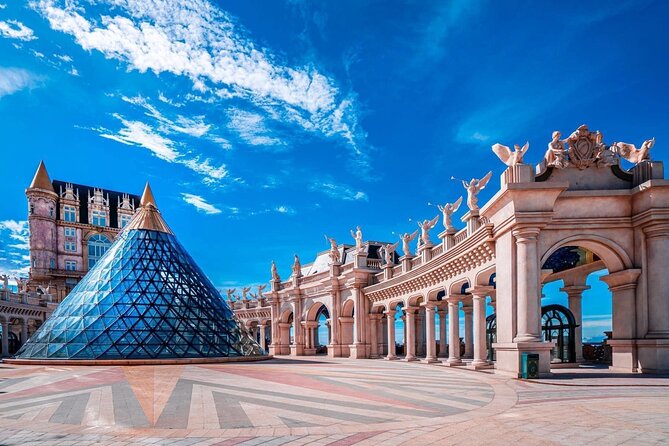 Ba Na Hills and Golden Bridge Package Full day Private Tour - Crowds, timing, and photo strategy (without the stress)
