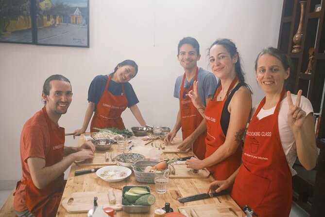 Cook 5 Dishes Authentic Vietnam Food and Market Adventure - Key things that make this class work well
