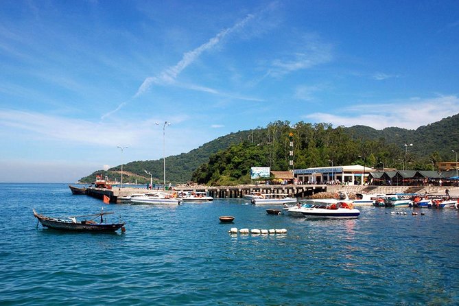 Cu Lao Cham Island Tour from Da Nang/ Hoi An - Huong Beach snorkeling: fun in the water, expectations set