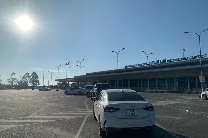 Da Nang airport to Hue By Private Car Transfer Via Hai Van Pass - Lang Co Beach stop: quick stretch at the Hai Van Pass base