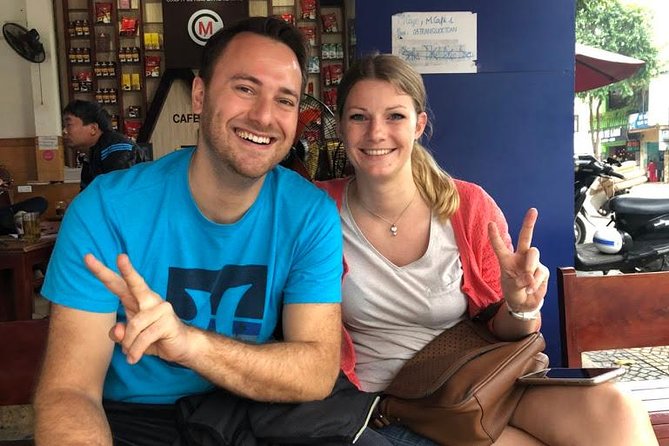 Da Nang Authentic Home Cooking Class - Getting there: meeting point, timing, and how the class runs
