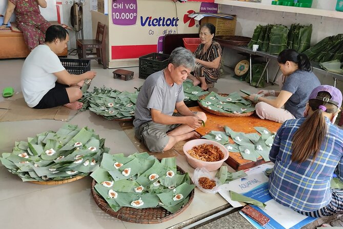 Da Nang Food Tour Motorbike & Sightseeing By Ao Dai Lady Rider - APEC Park kite-shaped walk for a calmer pause