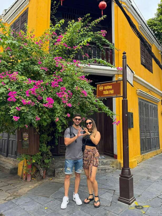 Da Nang: Full-day My Son Sanctuary And Hoi An Heritage Tour - Hoi An on Foot: Market Energy, Lotus Pagoda Calm, and Chinese-Influenced Stops