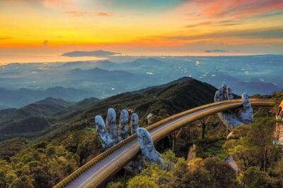 Da Nang: Golden Bridge, Lady Buddha, Marble Mt & Am Phu Cave - Linh Ung Pagoda on Monkey Mountain: ocean views and major Buddhist design