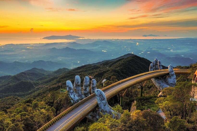 Da Nang: Golden Bridge, Lady Buddha, Marble Mt & Am Phu Cave - Linh Ung Pagoda on Monkey Mountain: ocean views and major Buddhist design