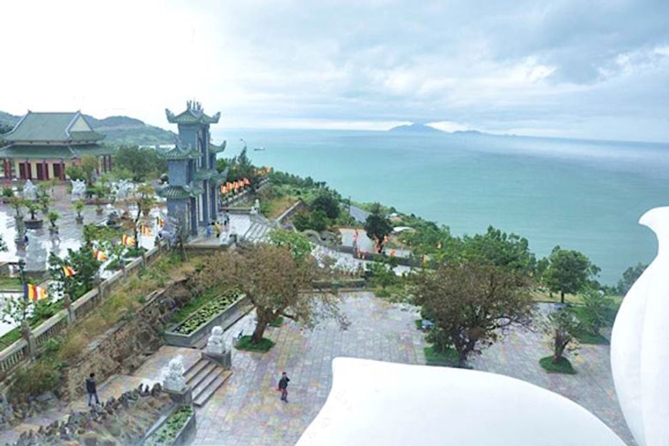 Da Nang: Lady Buddha, Marble Mountains, and Hoi An Day Trip - Food on the tour: lunch, dinner, and what to expect