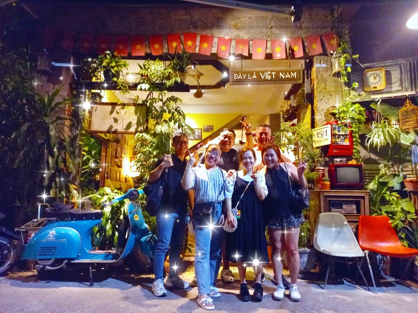 Da Nang: Local Street Food Walking Tour - The coffee stop at Outta da Blue: why it’s more than a break