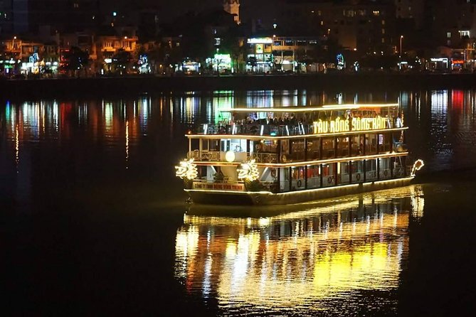 Da Nang Night Motorbike Tour & River Cruise Riding By Lady Rider - Dinner with local noodles: included, light, and timed for the ride