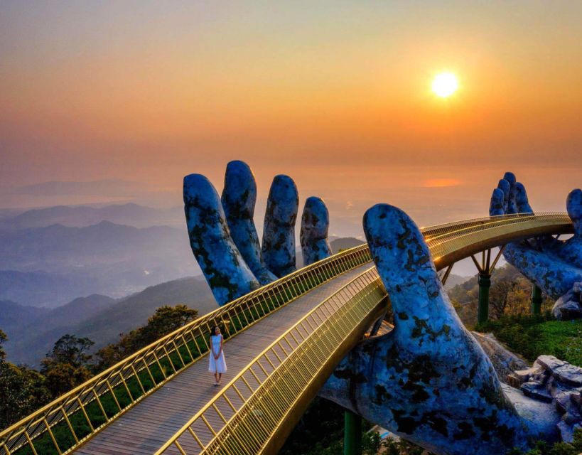 Da Nang: Private & All-Inclusive Instagram Tour - VIP Pickup and a Guide Who Helps With More Than Facts