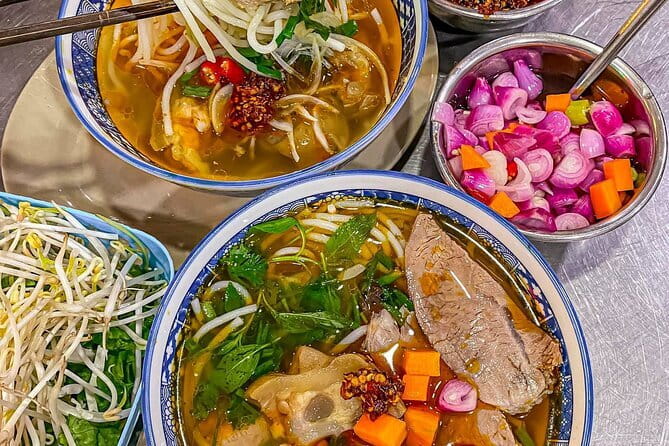 Da Nang Street Food Private Tour With Local Students - Tran Thi Ly Bridge: A City View in the Final Stretch