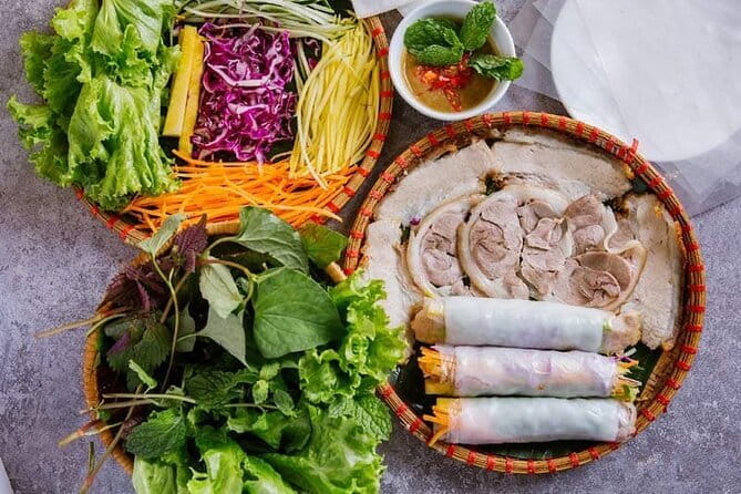Da Nang Street Food Private Tour With Local Students - Price and Value: Where Your $25 Goes (And Where It Might Not)