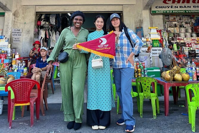Danang Food Tour With Local Students - Dietary restrictions: how you should request them