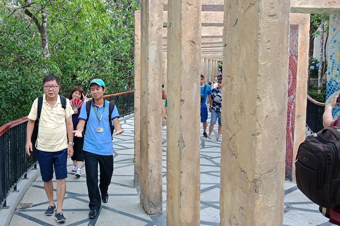 Early Sunrise Tour to Ba Na Hills & Golden Bridge from Da Nang - The short Tien Hieu marble stop: a quick pause on the way back
