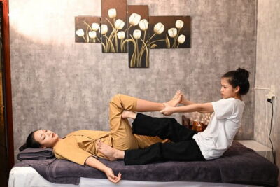 Experience Asian Style Full Body Massage Therapy - Thai Massage on a Mat: Stretching, Pressure, and Real Body Benefits