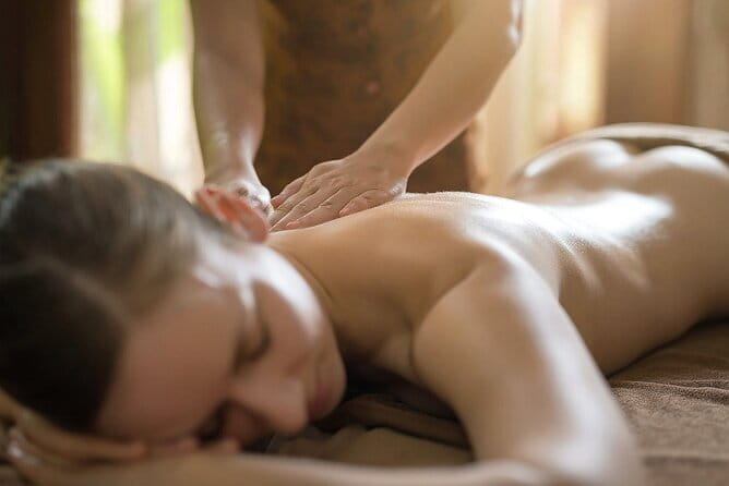 Experience Asian Style Full Body Massage Therapy - Who Should Book This Massage in Da Nang, and Who Should Skip It