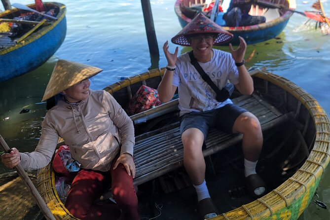 Explore Hoi An ancient town and local villages with a local guide - Dinner with Cao Lầu or chicken rice: end with the local flavors