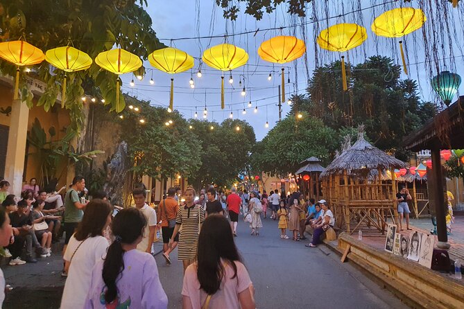 Explore Hoi An and Da Nang by private tour with local guide - Transportation, timing, and keeping the day comfortable (especially for 6–9 hours)