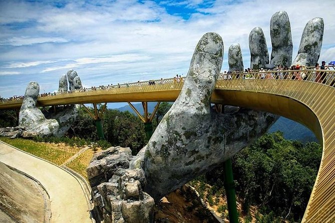 Explore Vietnam's Paradise - Ba Na Hills Private Tour - Cable car system: the ride that sets the pace