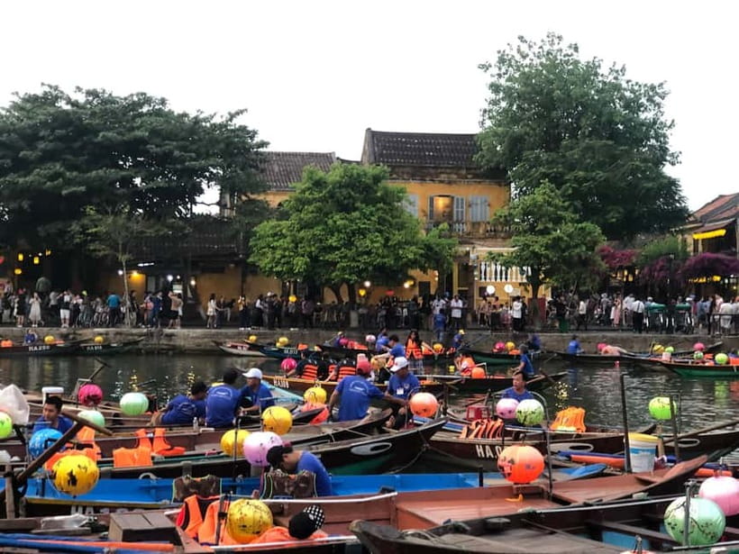 From Da Nang: Hoi An Old Town Tour, Night Market & Boat Ride - Dinner with local specialties and the lantern-boat evening on the Hoai River