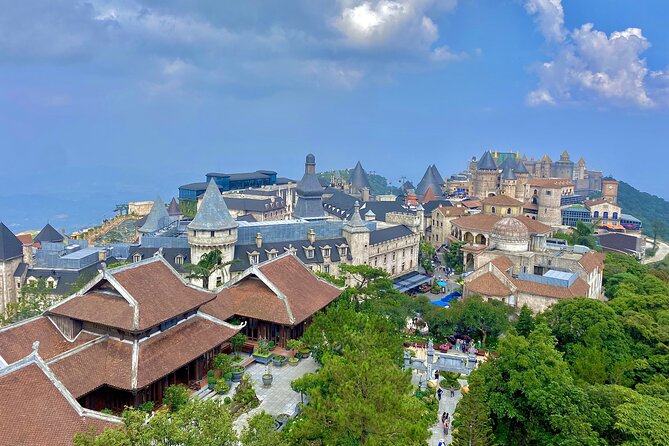 Full-Day Private Tour in Golden Bridge and Ba Na Hills - Golden Bridge walking + mid-mountain stops: what to do when crowds show up