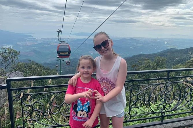 GOLDEN BRIDGE & BA NA HILLS & MARBLE MOUNTAIN-Private Guided Tour - Golden Bridge: the 30-minute stop and what makes it impressive