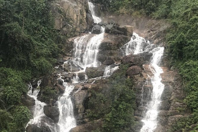 Golden Bridge & Ba Na Hills & Marble Mountain Private Tour - Golden Bridge stop: more than a single Instagram shot