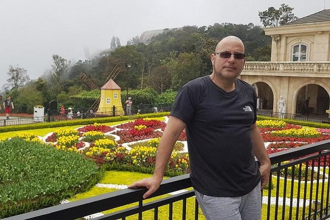 Golden Bridge-Marble Mountain-Hoi An City -Boat Ride-Night Market - Food, water, and how to survive a 11–12 hour day