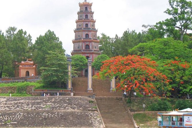 Group Tour: Visit Hue Imperial From Da Nang - Full Day Trip - Hue Citadel: Where the UNESCO Weight Actually Lands