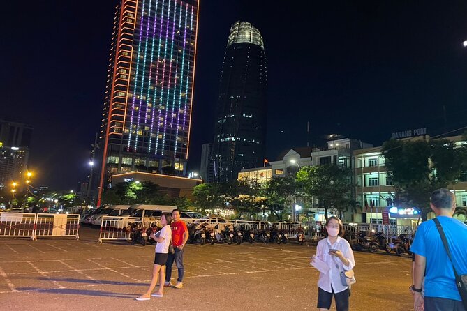 Han River by Night: Boat Trip Experience in Da Nang city, Vietnam - Han River night views: the part you’ll remember