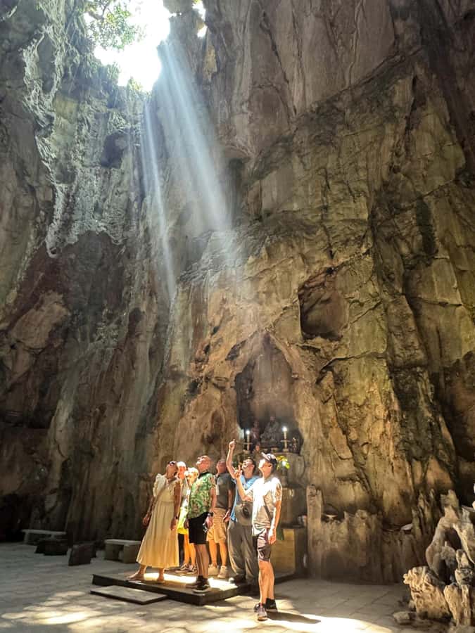 Hoi An: Marble Mountains, Lady Buddha and Am Phu Cave Tour - Monkey Mountains and Linh Ung Pagoda: the Lady Buddha view you came for