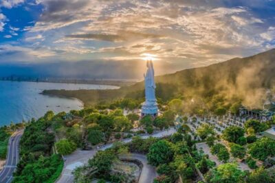 Hoi An: Marble Mountains, Lady Buddha and Am Phu Cave Tour - Am Phu Cave: Buddhist philosophy in scenes of heaven and hell