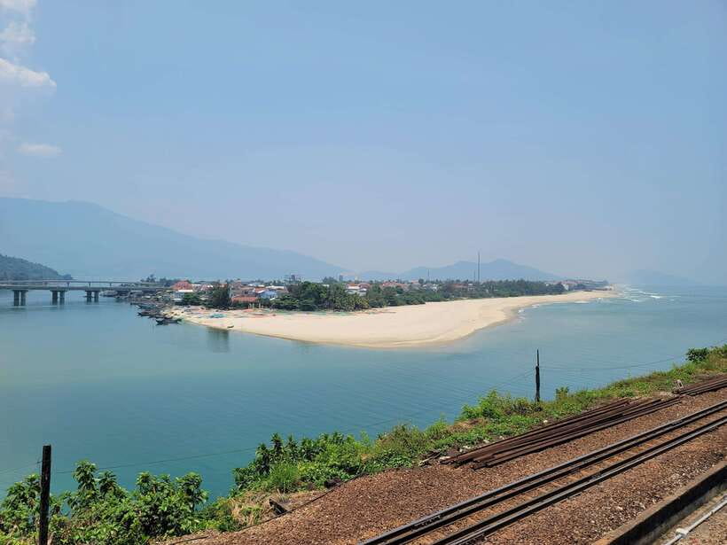 HOI AN TO HUE VIA HAI VAN PASS BY EASY RIDER - Hoi An to Hue by Easy Rider: the point is the route