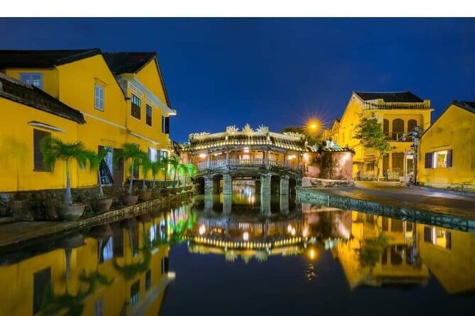 Hoi An Walking Tour, Sampan Boat Trip , Foodie Tour by Night - Getting picked up in Da Nang (or Hoi An) and starting on the right foot