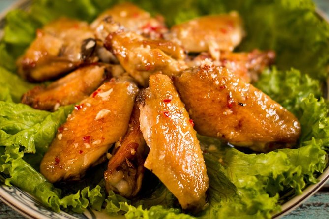 Home Cooking Class: Market, Garden and cooking 4 dishes - The small-group format: what max 10 means for your cooking