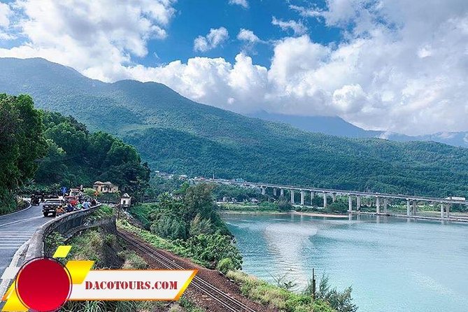 Hue Citadel tour by authentic Train via Hai Van Pass from Da Nang - Start in Da Nang: Early Pickup, Station Time, and Staying Sane