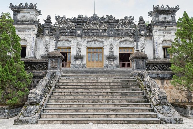 Hue City and The Citadel via Hai Van Pass Daily Small Group Tour - Pickup, timing, and how to set yourself up for a long day