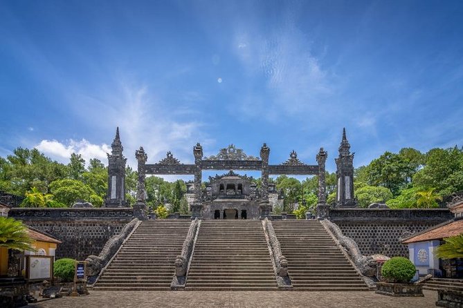 Hue City Tour From Da Nang- Hue Day Trip From Danang - The guides and drivers: the difference between seeing and understanding