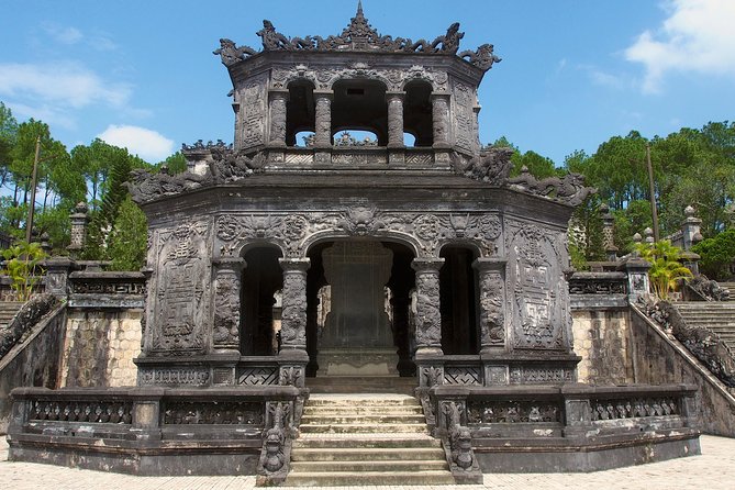 Hue Culture & History Day Tour – Departing Hoi An or Da Nang - Lunch break: fresh Vietnamese food, plus drinks and bottled water