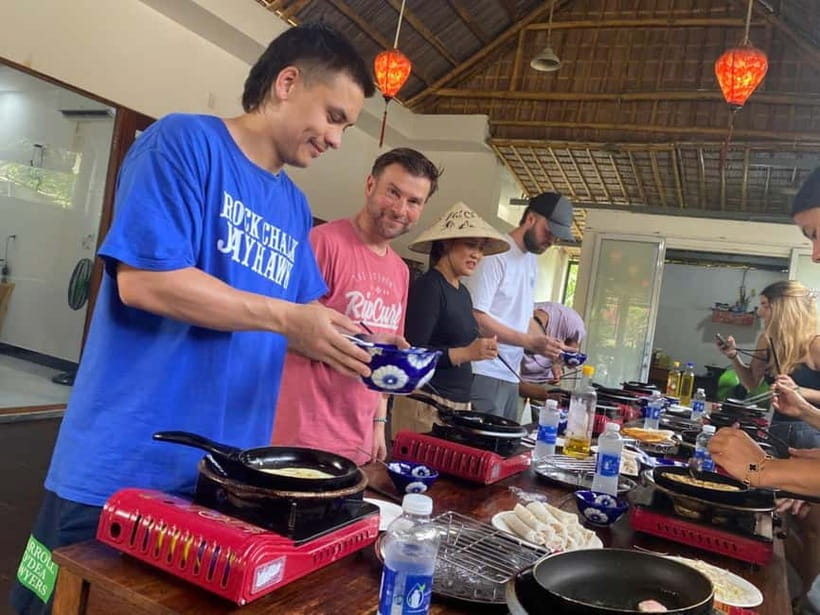 Market Tour, Basket Boat Ride & Cooking Class by Hangcoconut - Market time in Hoi An: How food becomes a story