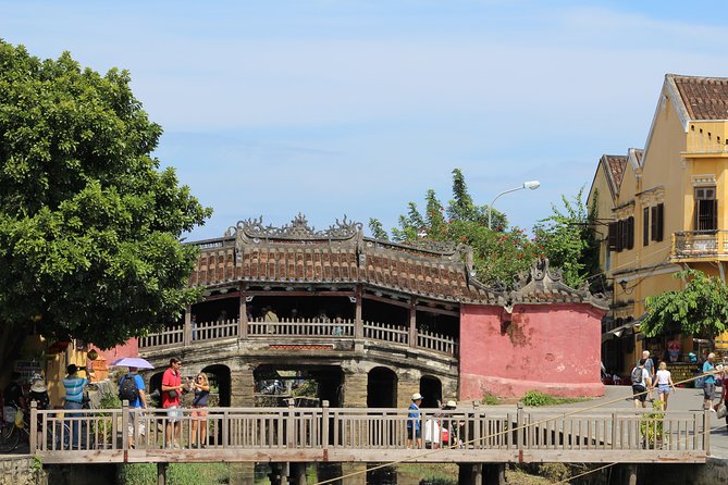 My Son Sanctuary And Hoi An Heritage Full-day Tour - Hoi An Ancient Town on Foot: Markets, Ancient Houses, and Assembly Halls
