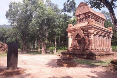 My Son Sanctuary and Marble Mountains from HOI AN OR DA NANG - Marble Mountains: five elements, caves, tunnels, and summit time