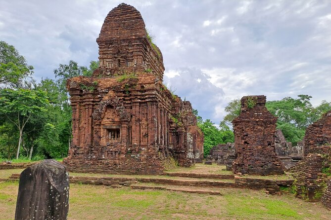 My Son Sanctuary and Marble Mountains from HOI AN OR DA NANG - Tickets, guide, and hotel pickup: what your $75 really buys