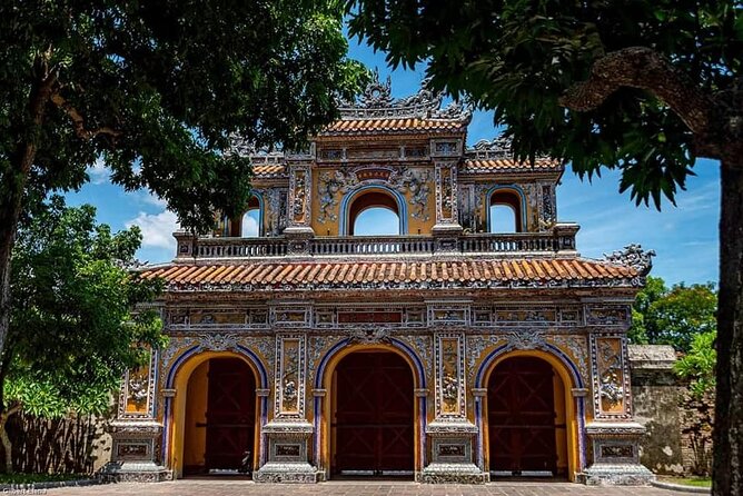 Private Full-Day Tour of Hue from Da Nang or Hoi An City - Tu Duc Tomb: an emperor who planned his own setting