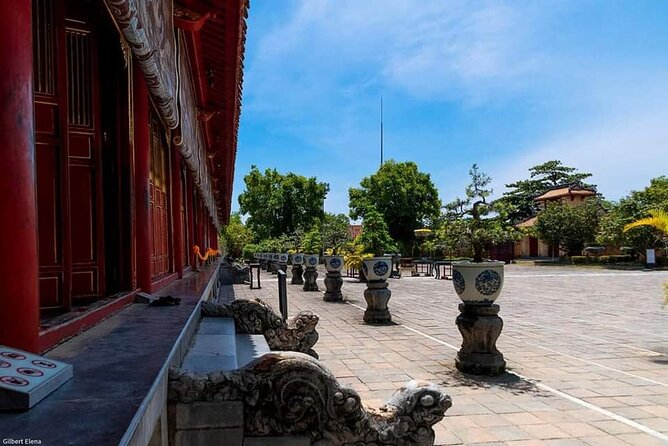 Private Full-Day Tour of Hue from Da Nang or Hoi An City - Hue Imperial City (The Citadel): the royal maze in 90 minutes