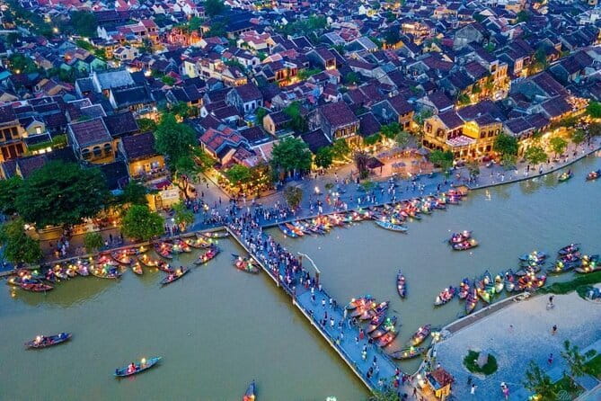 Private HoiAn Ancient Town Night Market Street food tour by Night - Hoi An Ancient Town Food Tasting: Walking Through the Story of Local Meals