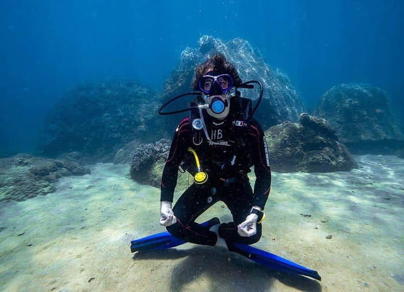 Visit Cham Islands & Snorkelling & Scuba Diving - Chong/Ong Beach snorkeling: starfish, reefs, and the real-world conditions
